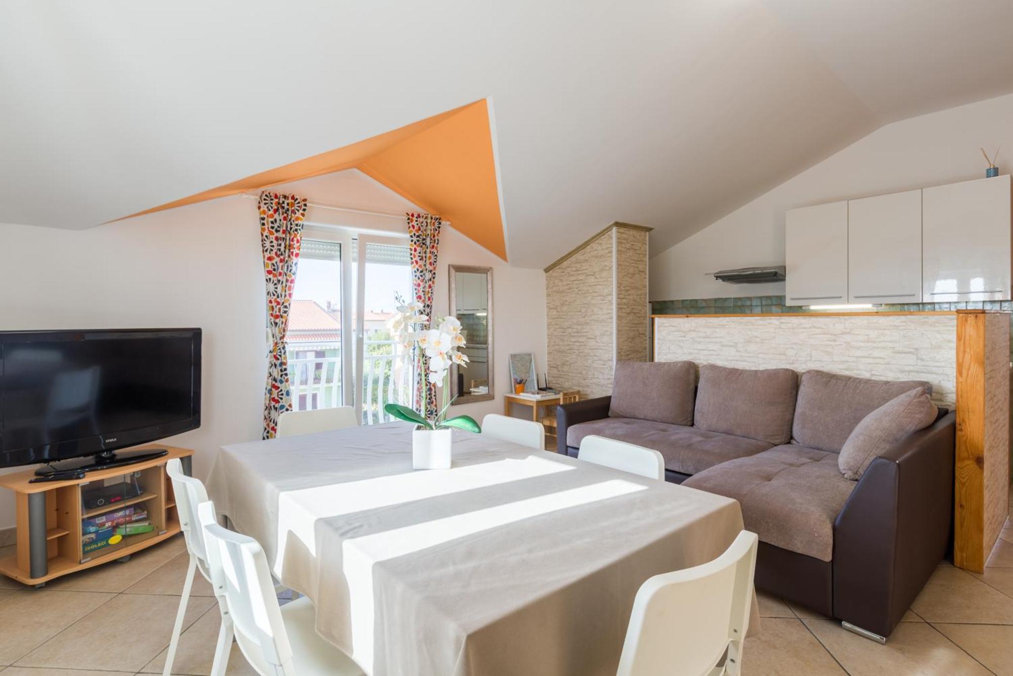 Trbovic Apartments Peaceful Stay With Free Parking, Pet-Friendly, And Bike Storage In 乌马格 外观 照片