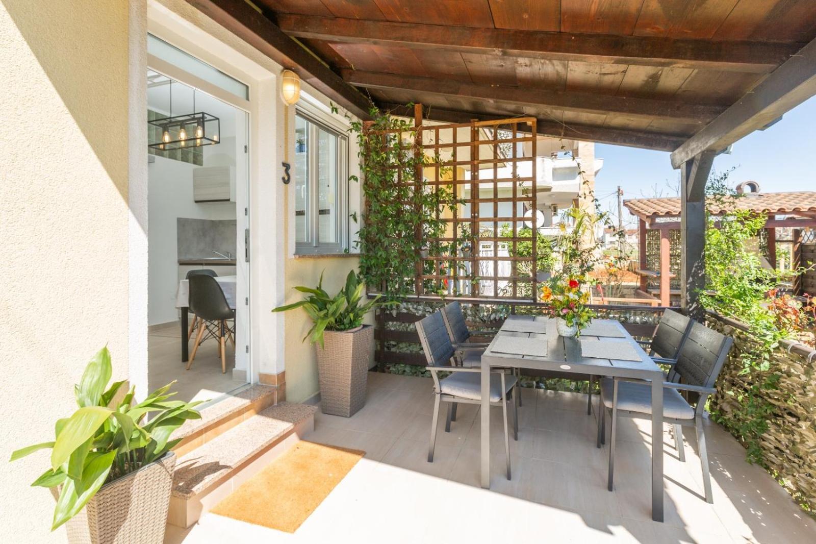 Trbovic Apartments Peaceful Stay With Free Parking, Pet-Friendly, And Bike Storage In 乌马格 外观 照片